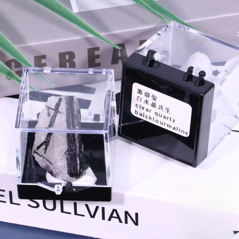 Natural ore crystal mineral raw stone geological science specimen collections