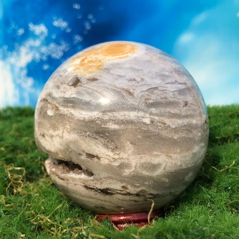 300GNatural Marine Jasper Quartz Ball Crystal Ball Mineral Sample Restoration