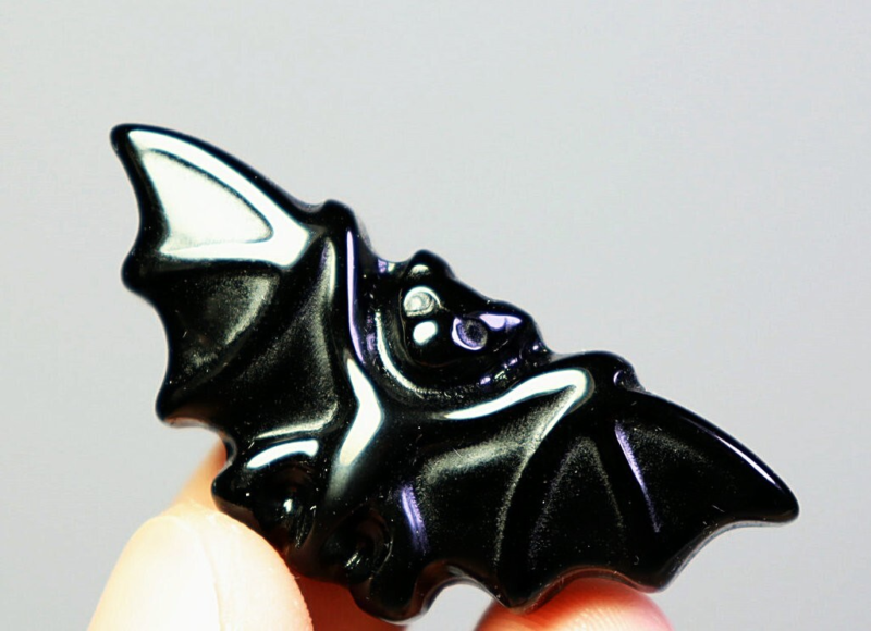 1Pcs  Natural Black Obsidian Stone Quartz Crystal Stone Carved Bat Gem Healing