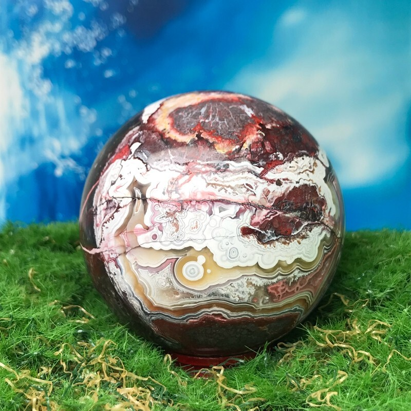 365G Natural Mexican Quartz Ball Crystal Ball Mineral Specimen Repair