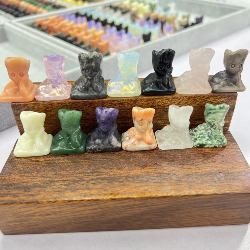 50pcs Natural Mini Mix quartz crystal carved skull Reiki ornament random