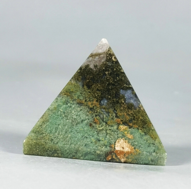 Original Natural Moss Agate Quartz Crystal Cave Crystal Pyramid Healing