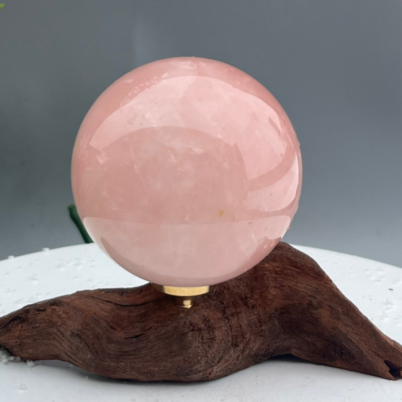 247g Natural powder crystal Ball Quartz Crystal Sphere Reiki Healing