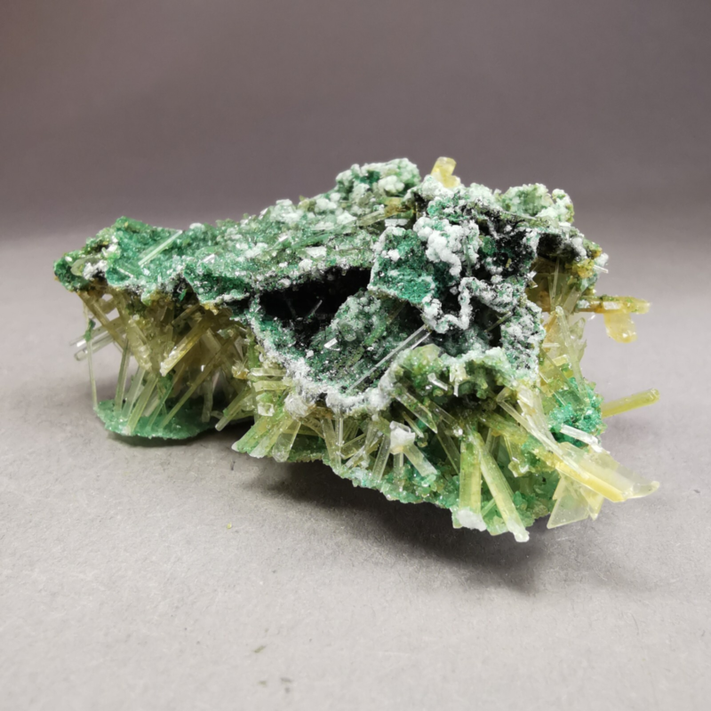 8.57 g RARE Gypsum var. Selenite w. Atacamite / Poland / Rough Crystal Specimen