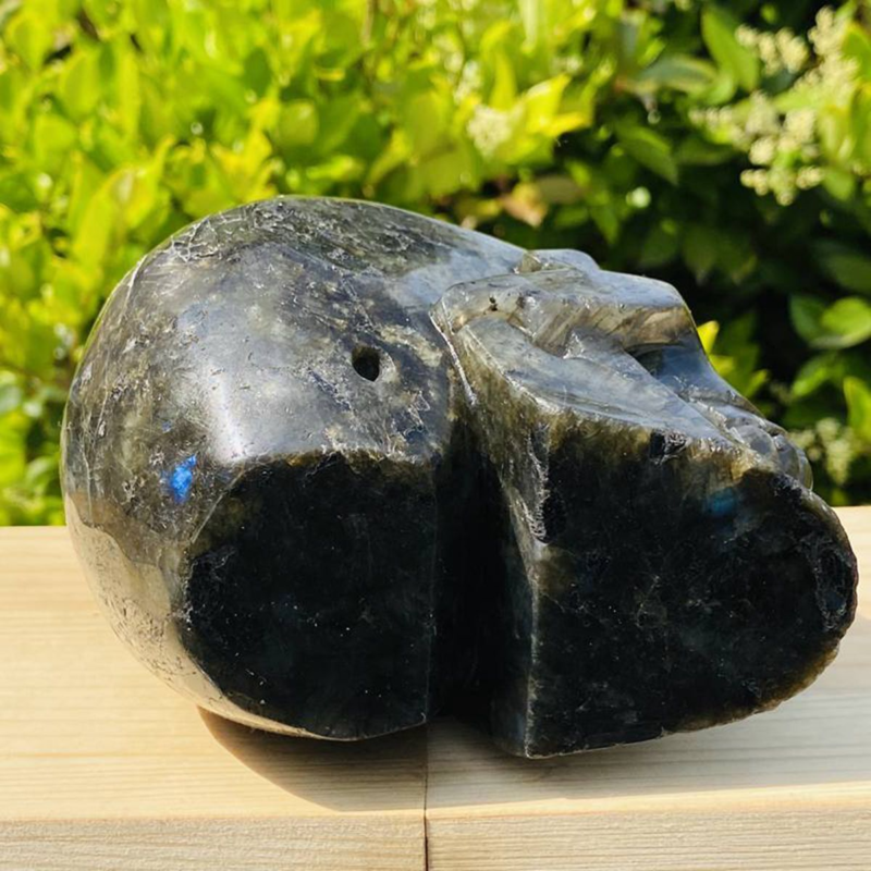 1531g Natural Beantiful Fluorite Quartz Skull Hand Carved Crystal Healing Skull