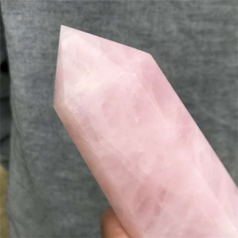 1.06kg Natural Rose Quartz Obelisk Quartz Crystal Point Wand Healing Gem