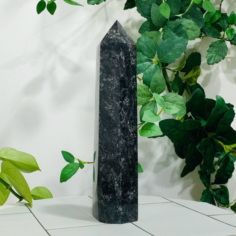 1256g Natural Firework Stone Quartz Obelisk Crystal Wand Point Tower Healing