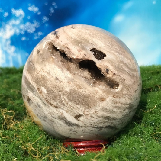 300GNatural Marine Jasper Quartz Ball Crystal Ball Mineral Sample Restoration