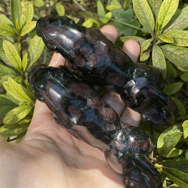 1pc Natural garnet leopard skull hand carved Quartz Crystal skull Reiki Healing
