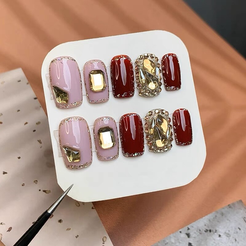 Emerald Dreams - Handmade Press-on Nails