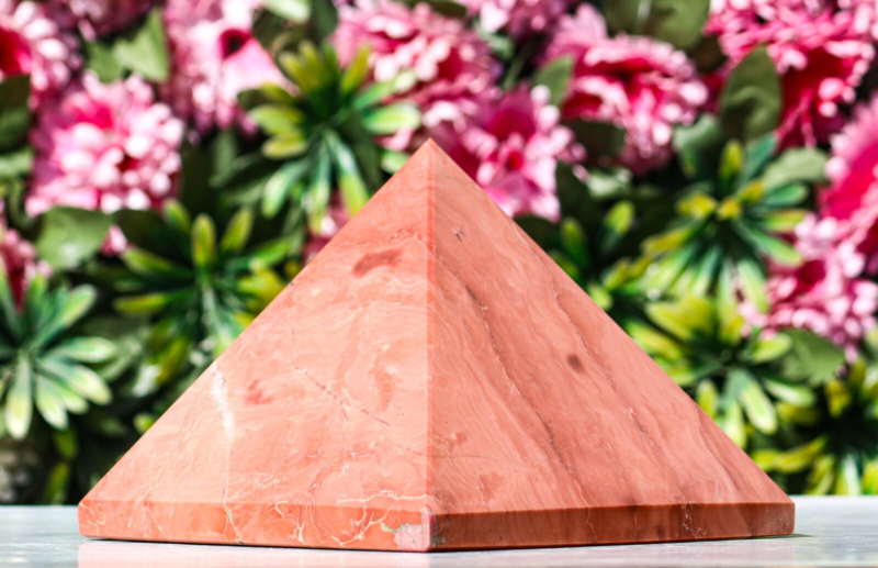 190MM Pink Bustamite Crystal Healing Chakra Energy Power Reiki Stone Pyramid