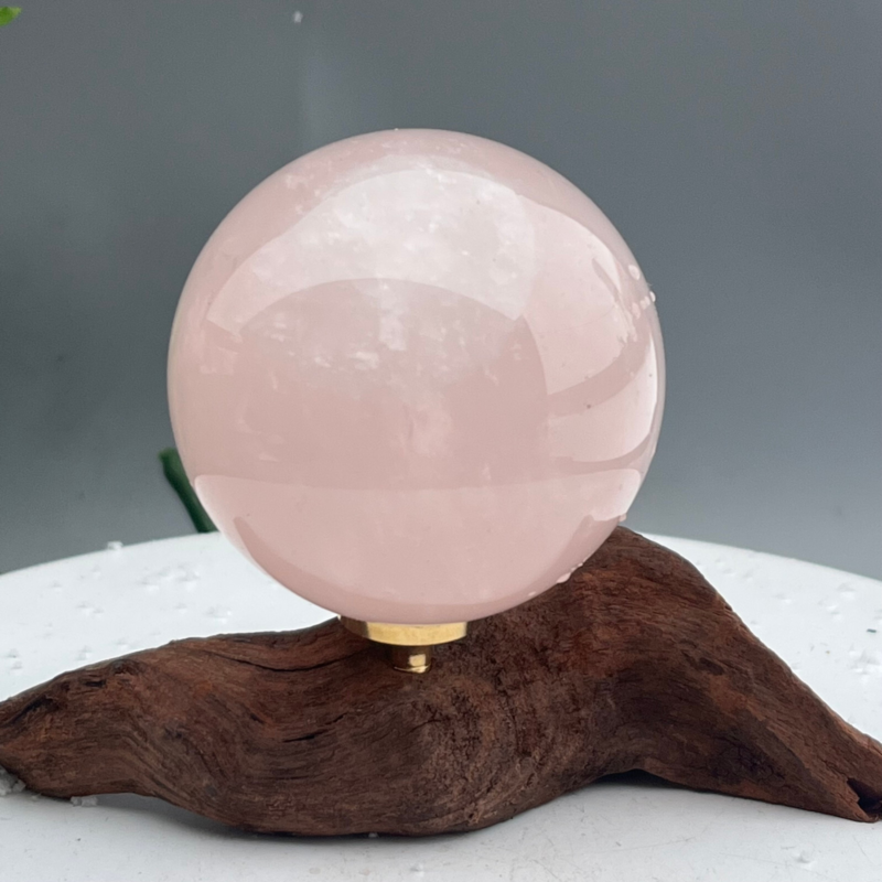 234g Natural powder crystal Ball Quartz Crystal Sphere Reiki Healing