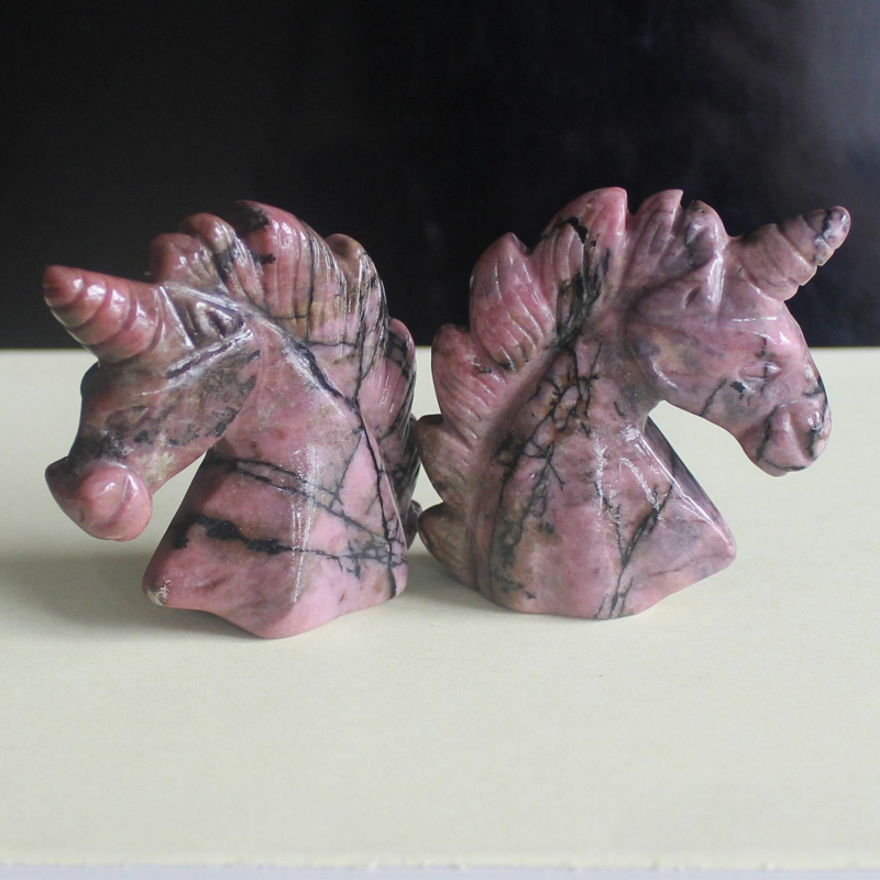 HLbshi Hand Carved Mixed Gemstone quartz crystal Unicorn animal Figurine Carving