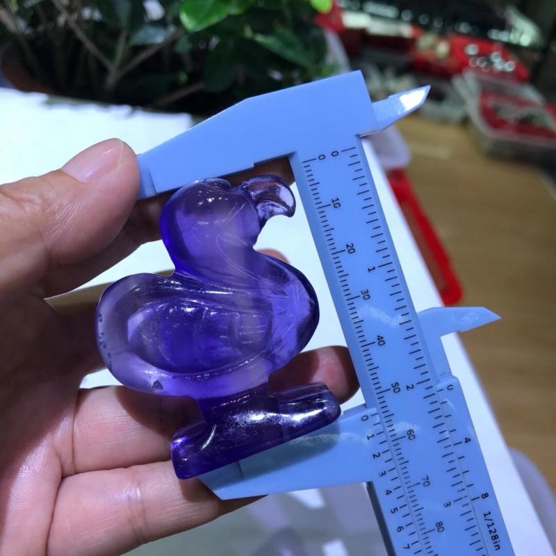 1PC Natural Fluorite Quartz Carved Crystal flamingo Skull Healing Reiki Gem Gift