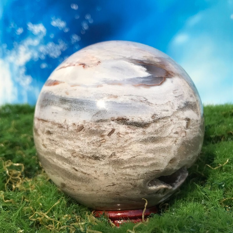 300GNatural Marine Jasper Quartz Ball Crystal Ball Mineral Sample Restoration