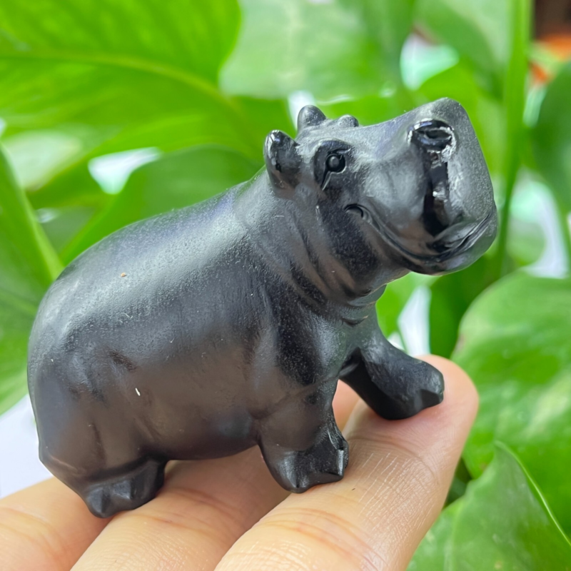 1pc Natural obsidian hippo carved Quartz Crystal animal Skull Reiki random 2.2"