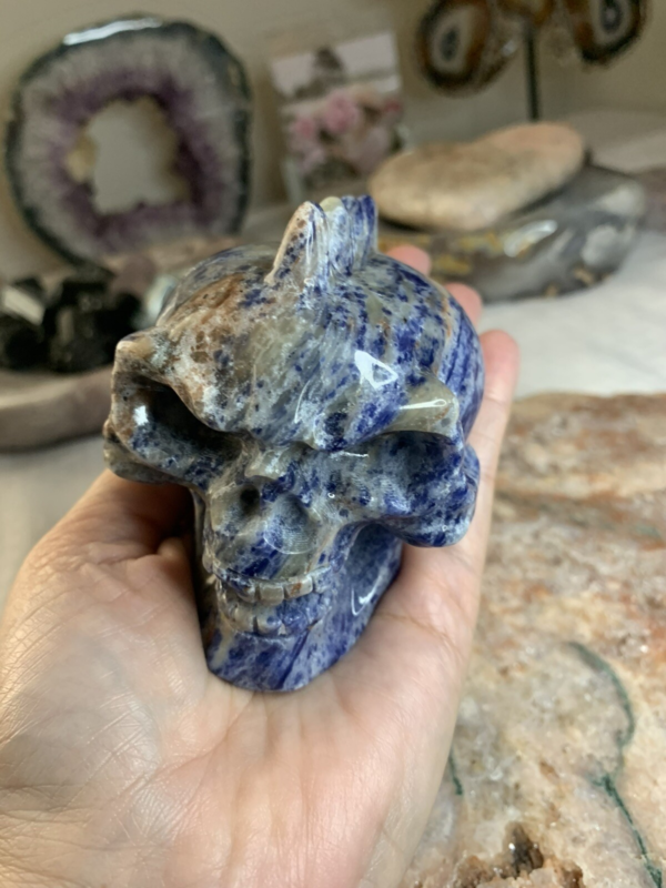 Lapis Lazuli Skull With Mohawk 472g 3 1/2” Carving