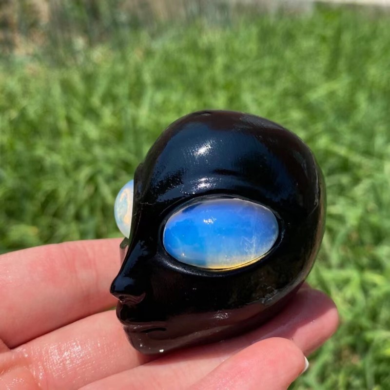 2" Natural Obsidian carved aliens skull crystal decoration reiki curehealing 1pc