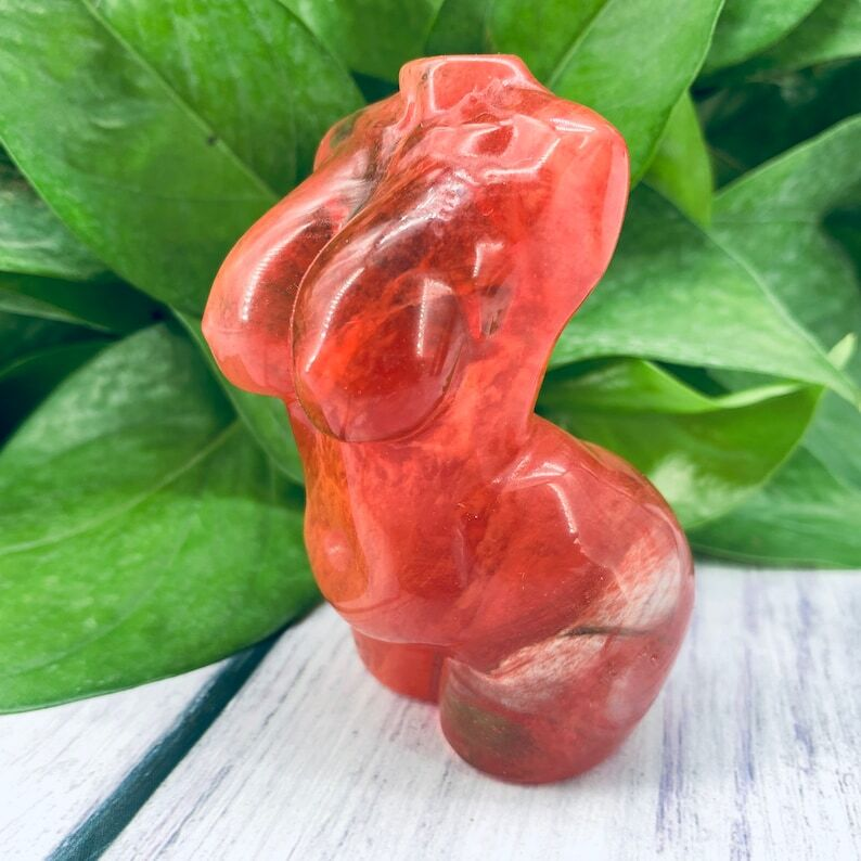 1pc Red Melting Stone Plumpy Goddess Crystal Carving Decoration Collection Heal