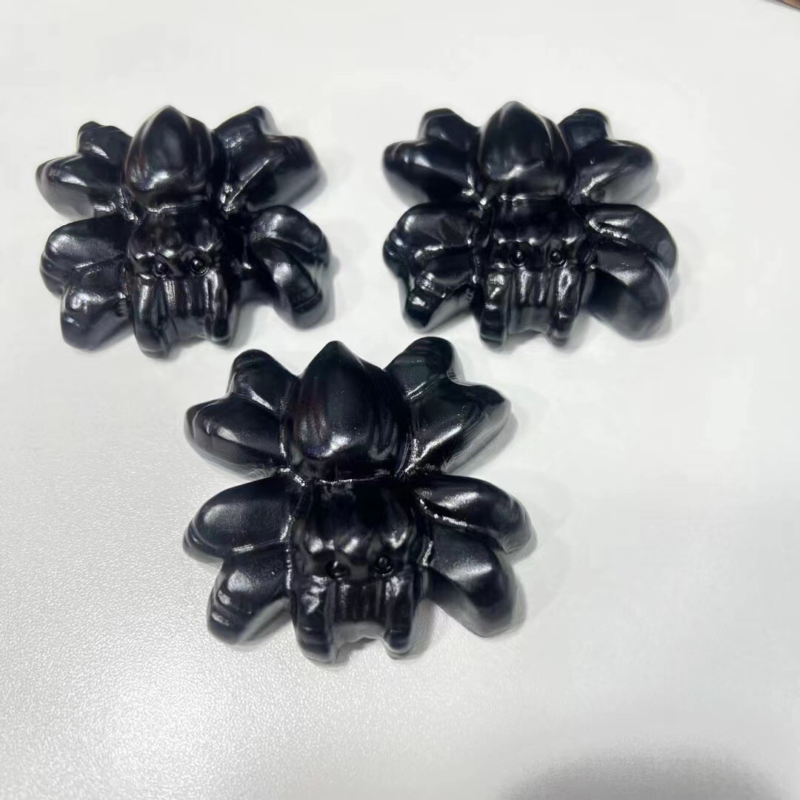 1pc Natural obsidian crystal quartz Hand Carved Crystal spider skull healing