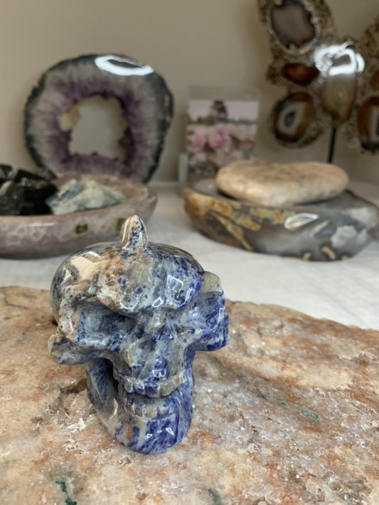 Lapis Lazuli Skull With Mohawk 472g 3 1/2” Carving