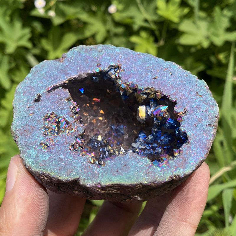 230g Electroplating color Natural Crystal Agate cave ornaments crystal cluster q