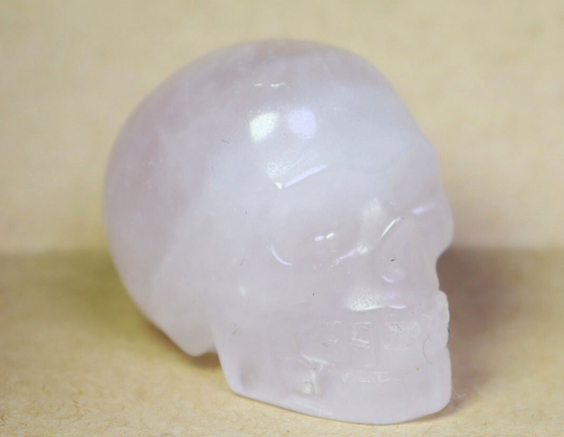 Natural Pink Rose Quartz Crystal Stone Carved Skull Stone Carving Reiki Healing