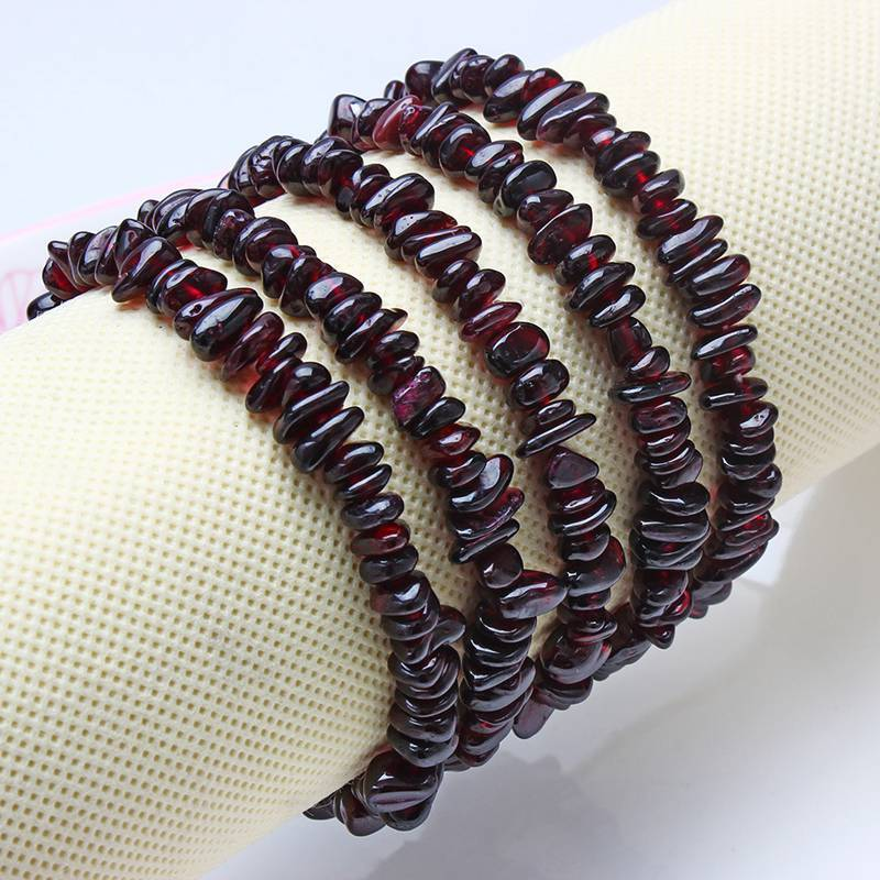 Natural Red Garnet Quartz Crystal Chakra Chip Stone Stretch Bracelet Reiki Gift