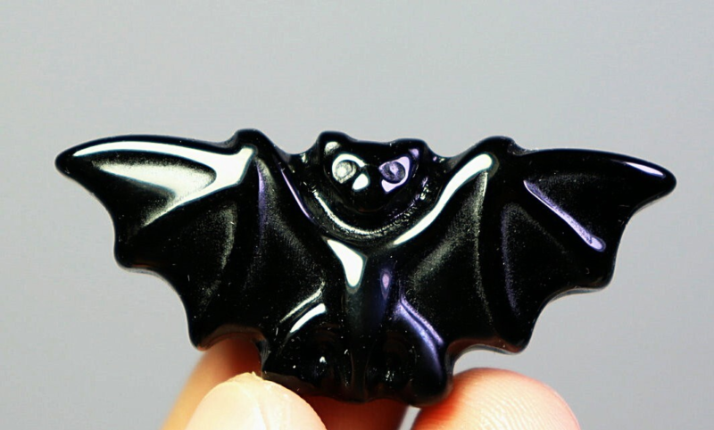 1Pcs  Natural Black Obsidian Stone Quartz Crystal Stone Carved Bat Gem Healing
