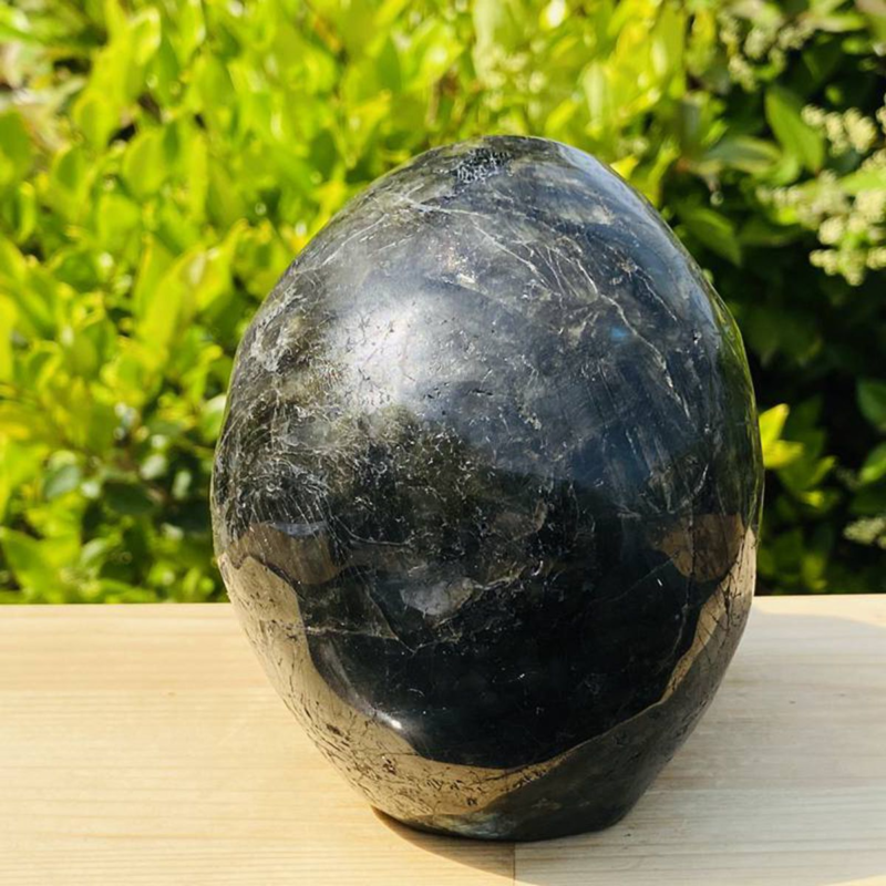 1531g Natural Beantiful Fluorite Quartz Skull Hand Carved Crystal Healing Skull