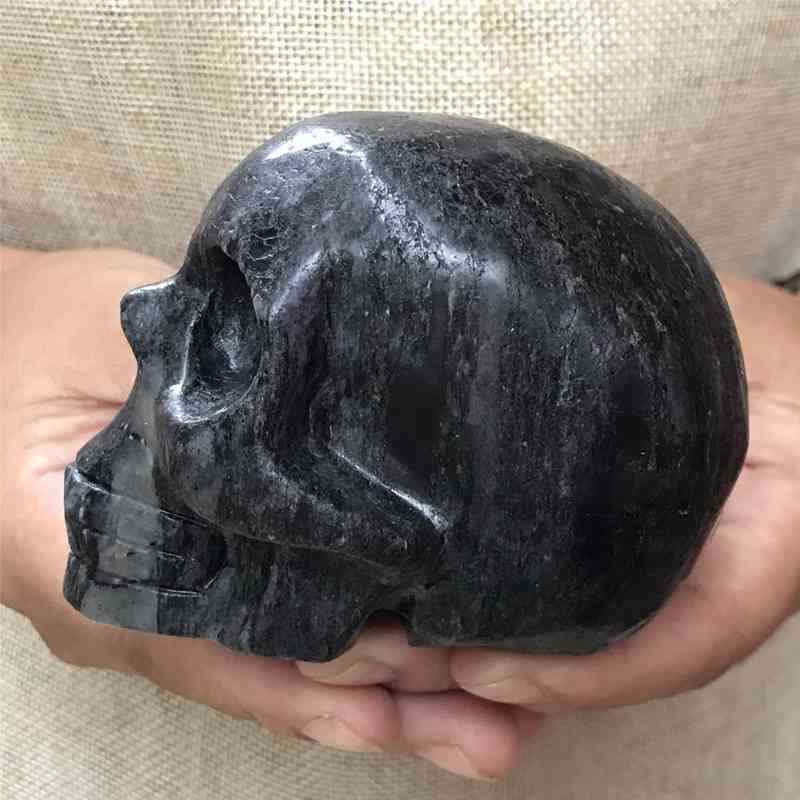 0.57kg Natural black jade quartz skull carved Quartz Crystal skull Healing