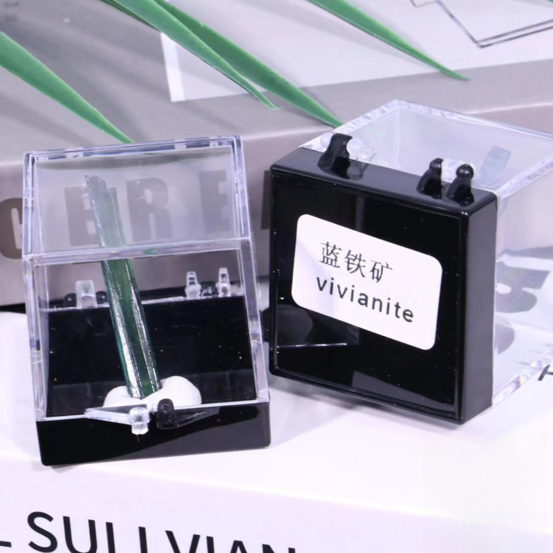 Natural ore crystal mineral raw stone geological science specimen collections