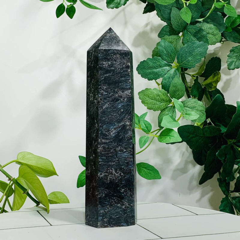 1256g Natural Firework Stone Quartz Obelisk Crystal Wand Point Tower Healing