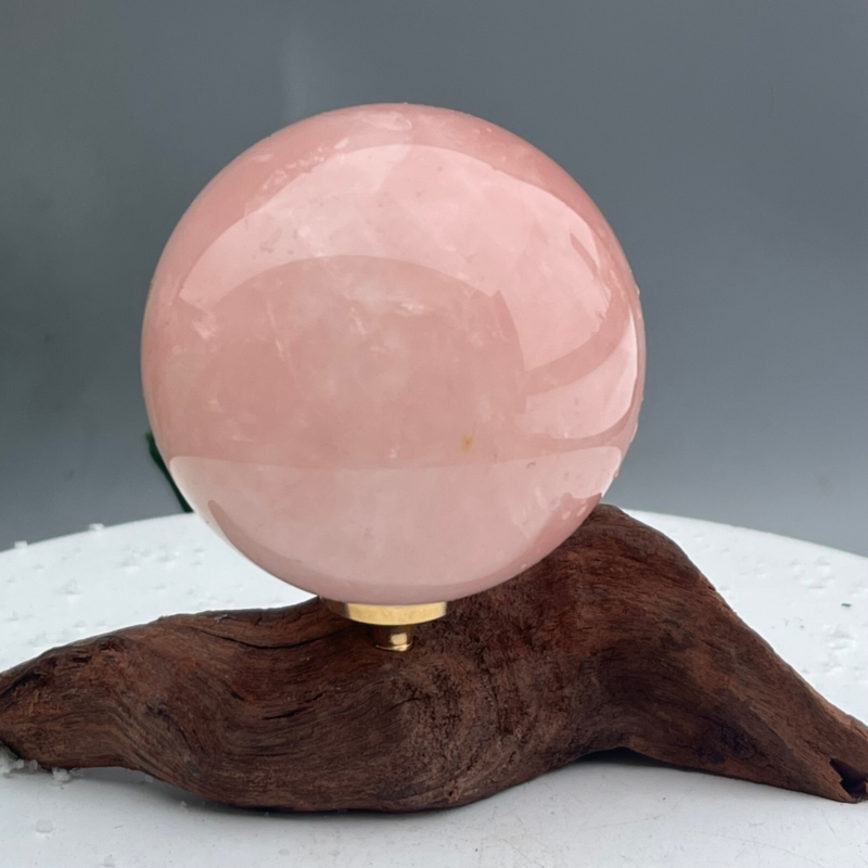 247g Natural powder crystal Ball Quartz Crystal Sphere Reiki Healing