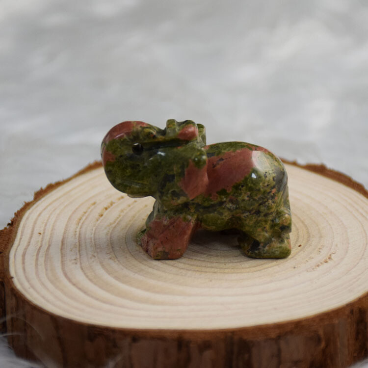 Natural Quartz Baby Elephant Stone Crystal Healing Carved Gemstone Animal Decor