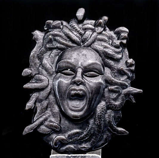 First quality silver Obsidian Medusa head - Height: 13.2 cm - Width: 10.6 cm- 220 g