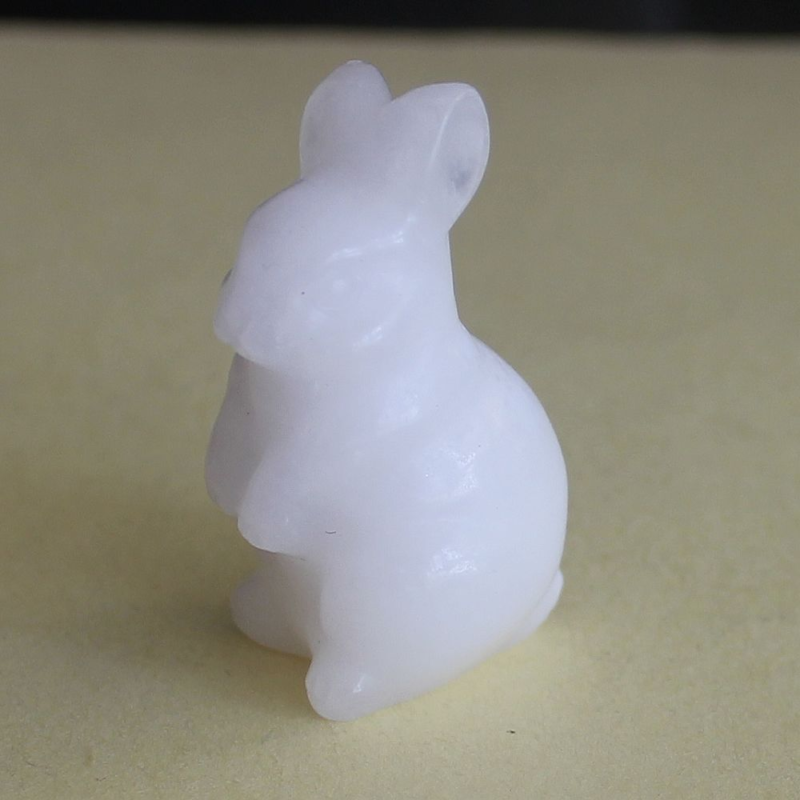 Carved gemstone crystal rabbit bunny figurine animal carving home decor 1.5''