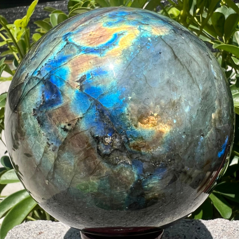 3.98LB Natural elongated quartz crystal energy healing ball