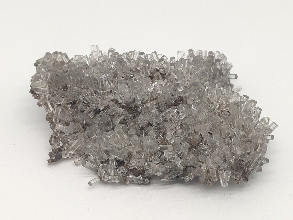 Calcite Crystal on matrix - Height: 10 cm - Width: 9 cm- 100 g - (1)