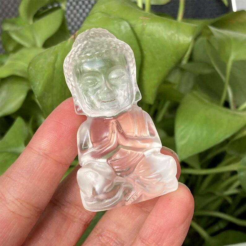 Clear Melting Stone Buddha Carved Quartz Crystal Heal decoration skull Gifts
