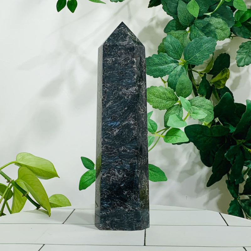 1256g Natural Firework Stone Quartz Obelisk Crystal Wand Point Tower Healing