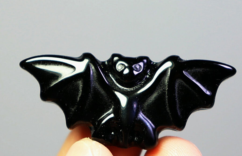 1Pcs  Natural Black Obsidian Stone Quartz Crystal Stone Carved Bat Gem Healing