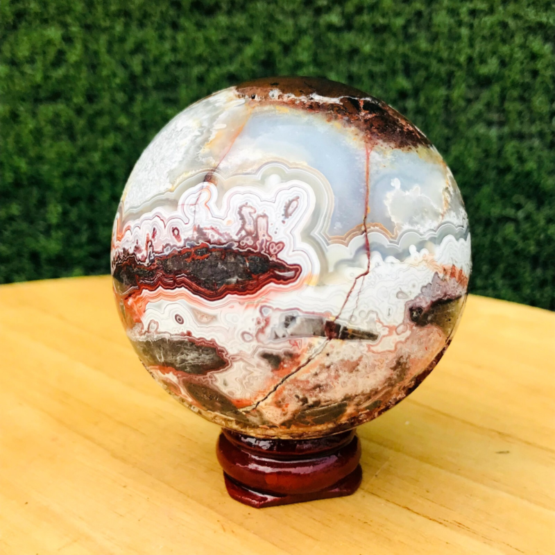 249GNatural Mexican Quartz Ball Crystal Ball Mineral Specimen Repair