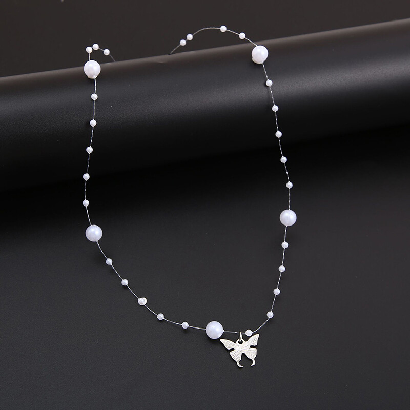 New Shiny Butterfly Necklace Ladies Exquisite Clavicle Chain Necklace Jewelry