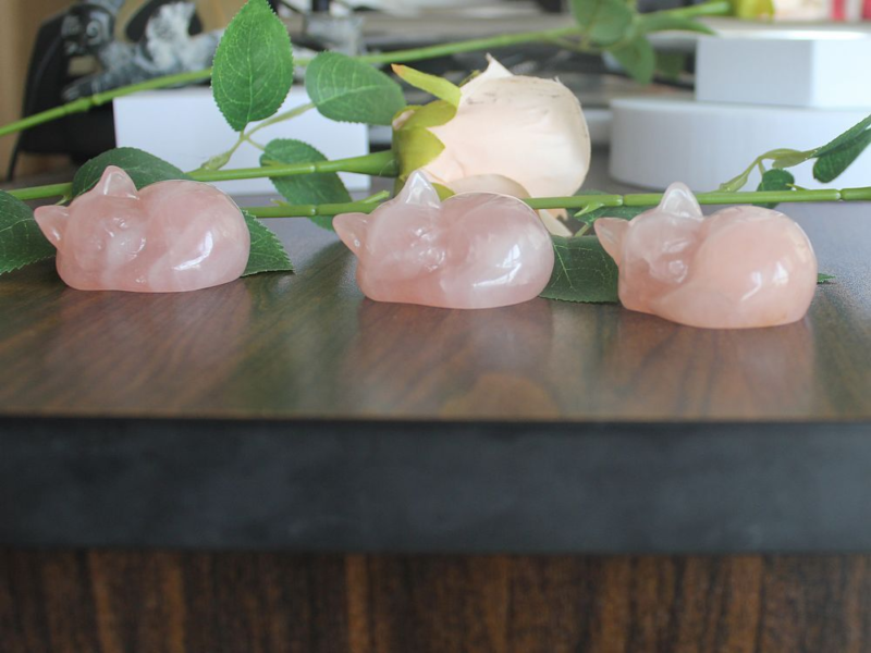 Carved gemstone rose quartz crystal sleeping cat figurine animal home decor 2''