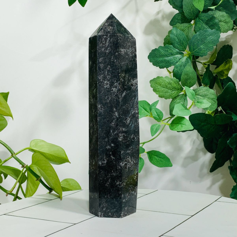 1256g Natural Firework Stone Quartz Obelisk Crystal Wand Point Tower Healing