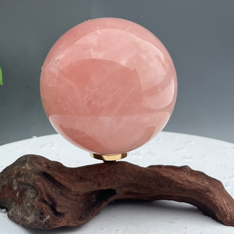 247g Natural powder crystal Ball Quartz Crystal Sphere Reiki Healing