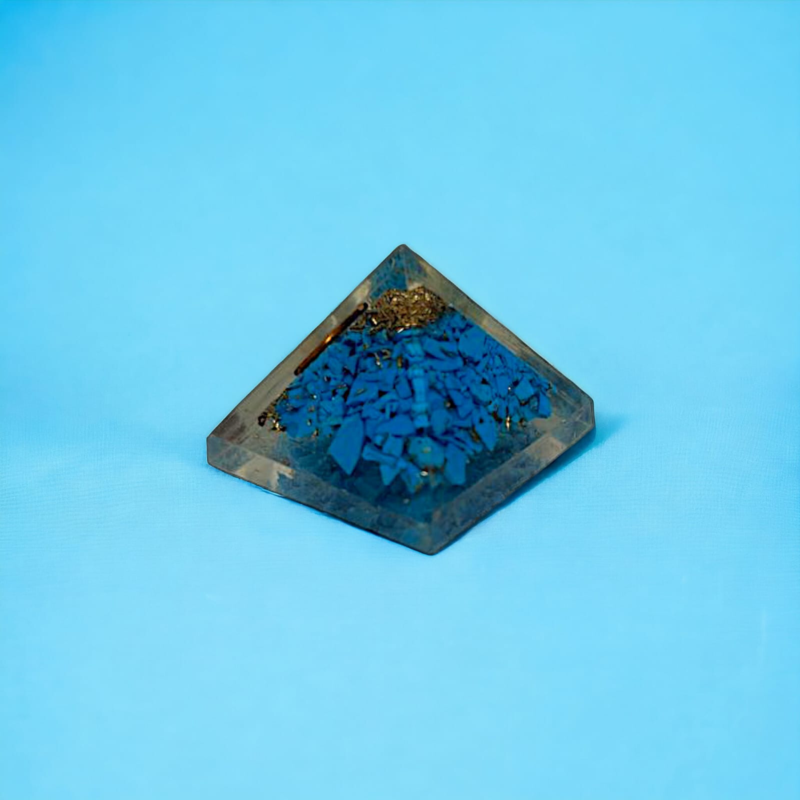 20-25MM Turqoise Crystal Small Pyramid Chakra Reiki Healing Meditation Orgonite