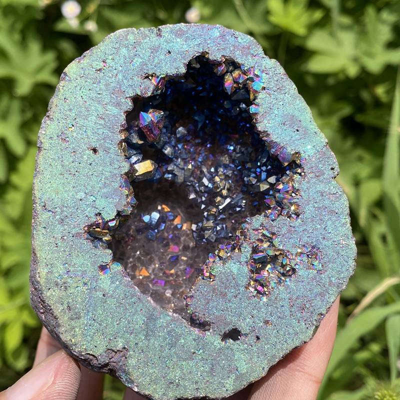 230g Electroplating color Natural Crystal Agate cave ornaments crystal cluster q