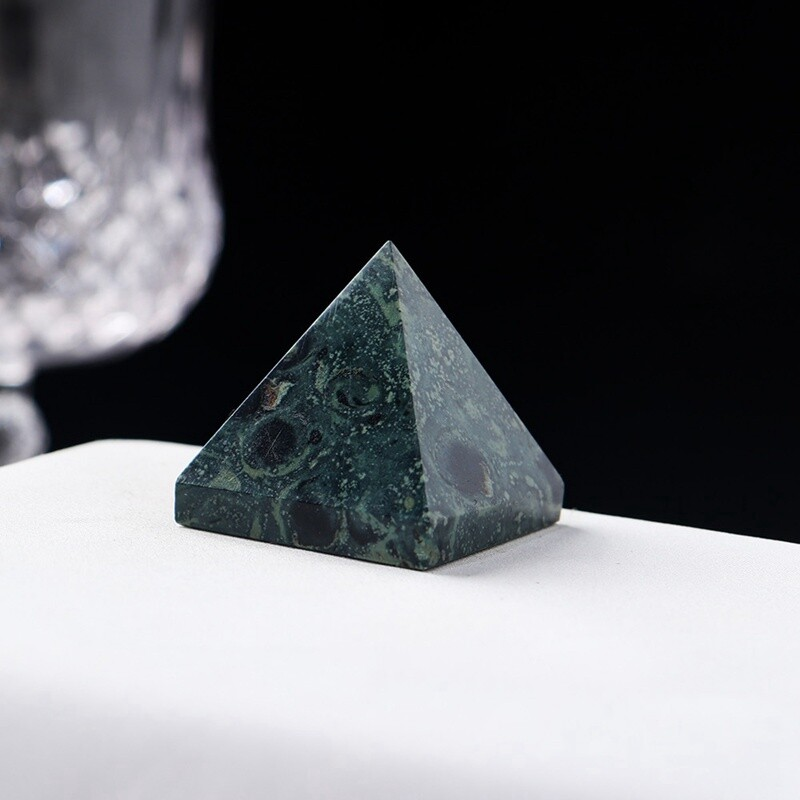 Natural Peacock Eye Quartz Crystal Pyramid Malachite Stone Chakra Tower Healing